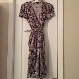 BCBGMaxazria 100% silk dress NWT!